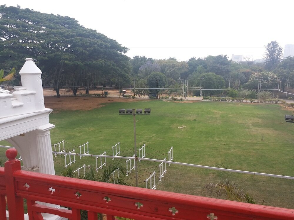 Фото Отель Jayamahal Palace