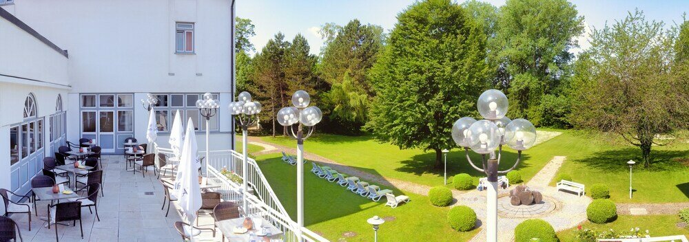 Фото Hotel Sonnengarten