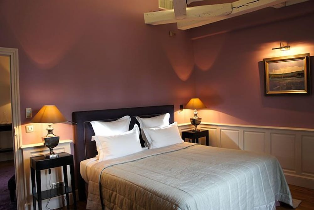 Фото La Cour Berbisey