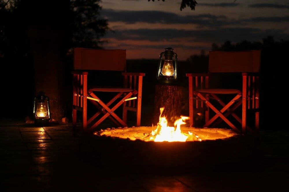 Фото Ivory Wilderness River Rock Lodge