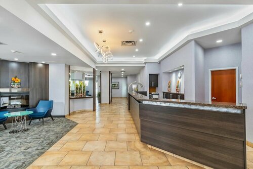 Внешний вид отеля Quality Inn and Suites Winnipeg в Виннипеге, фото 4