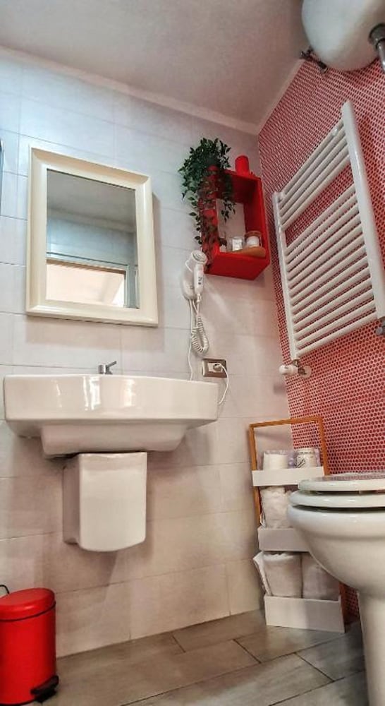 Фото C'est La Vie Suites