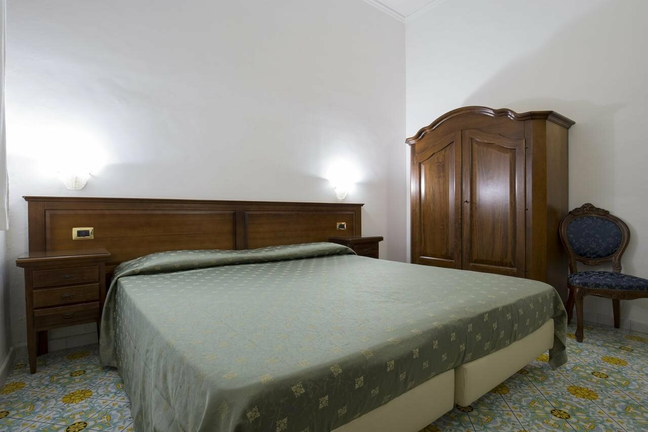 Фото 19485172960