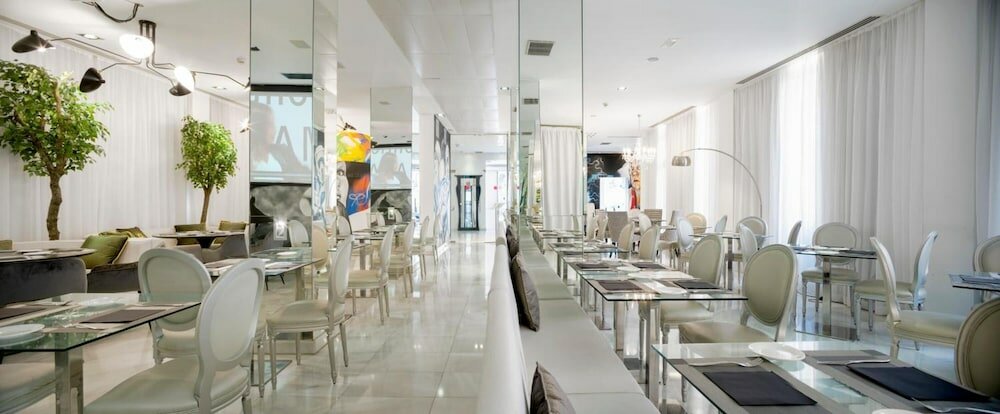 Фото DormirDCine Madrid