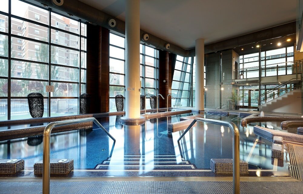 Фото Eurostars Suites Mirasierra