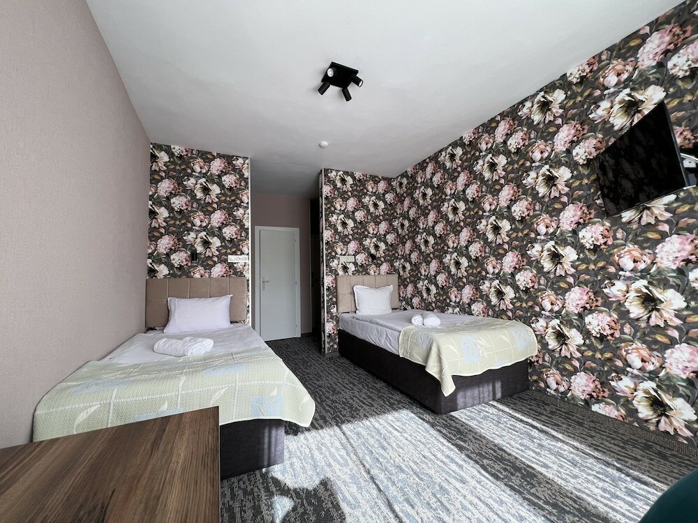 Фото Hotel Bistra & Galina