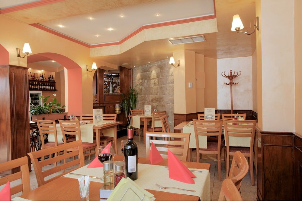 Фото Old Plovdiv House in Kapana Area