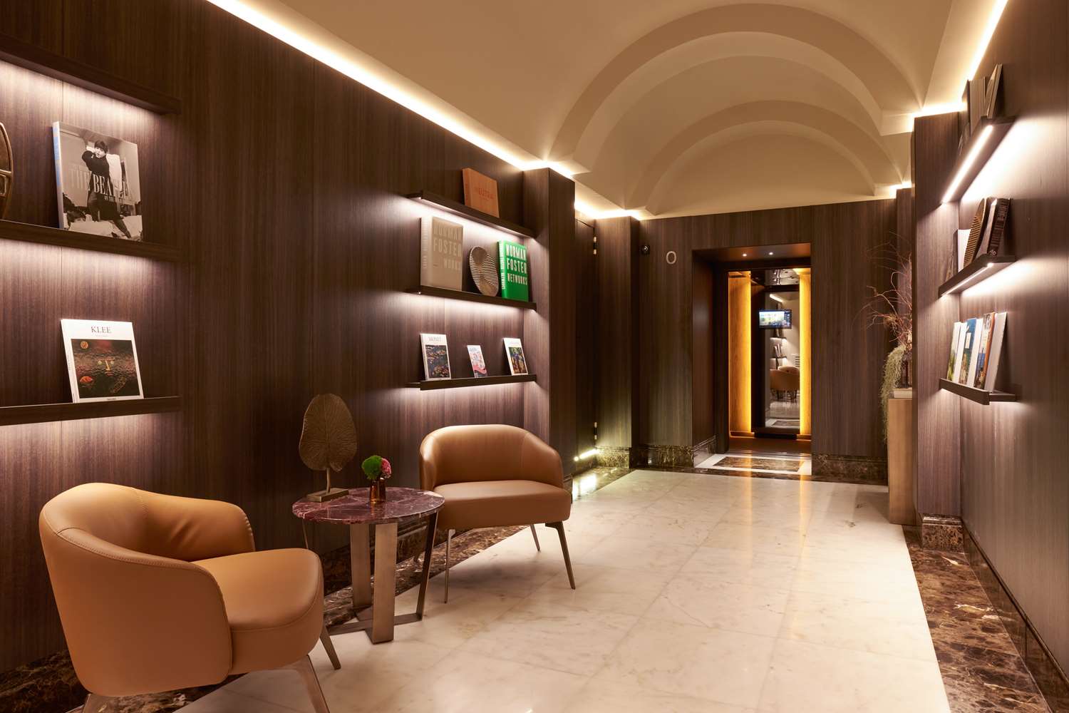 Фото The First Roma Arte