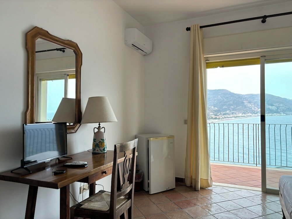 Фото Bay Palace Mazzarò