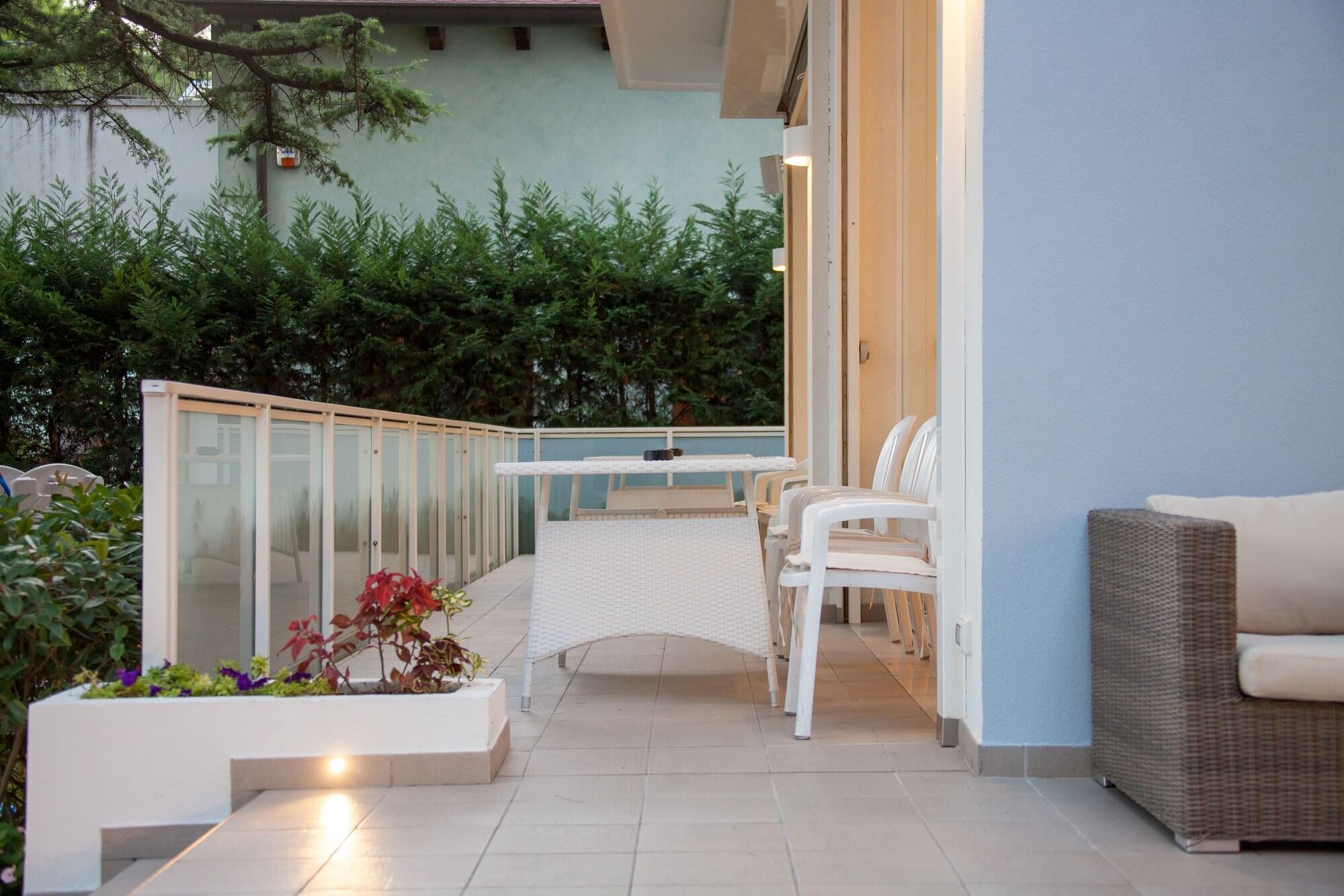 Фото Отель Альбатрос