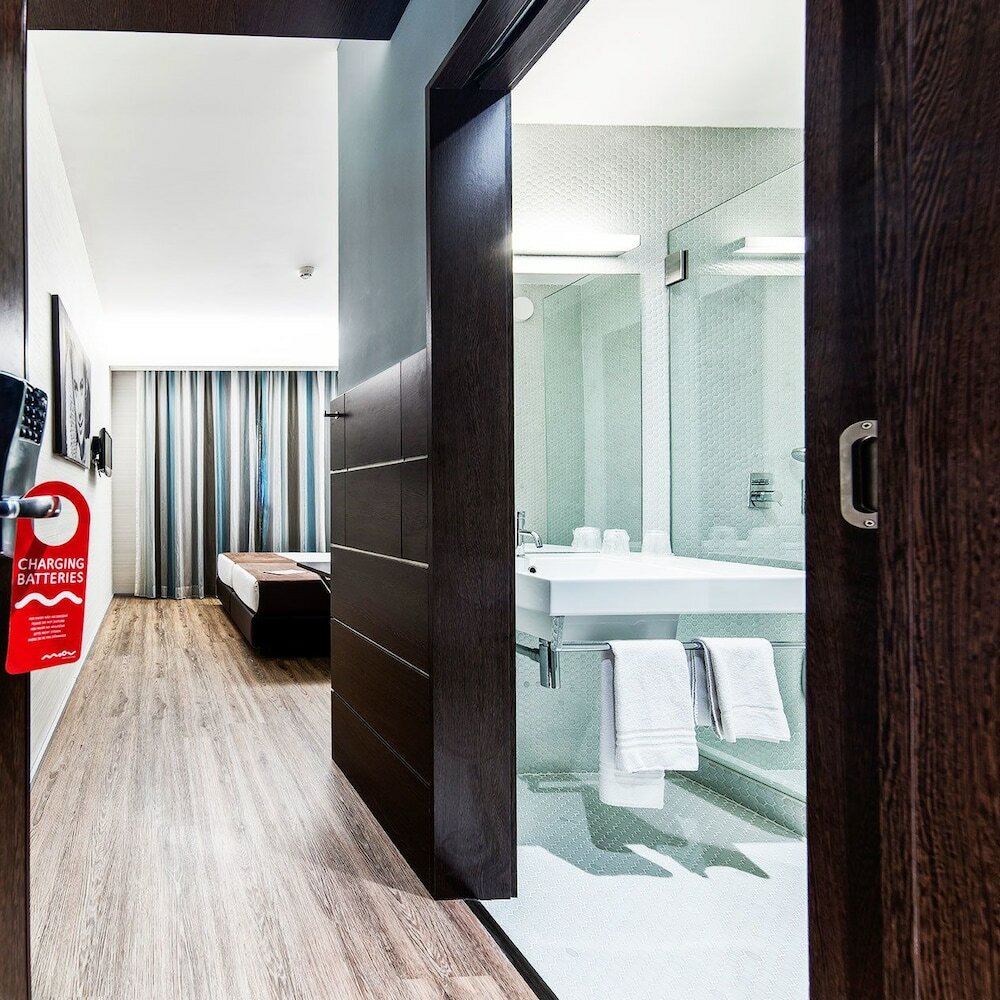 Фото Moov Hotel Porto Centro