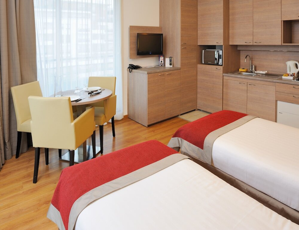 Фото Residhome Appart Hotel Monceau