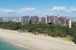 Гостиница Pullman Oceanview Sanya Bay Resort & SPA