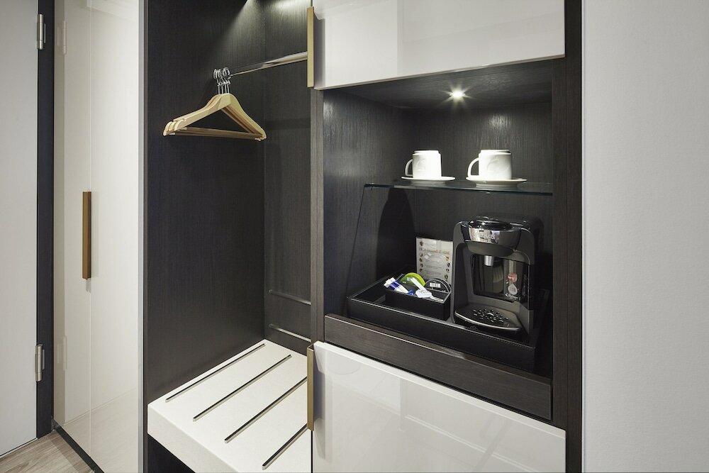 Фото Clayton Hotel Düsseldorf