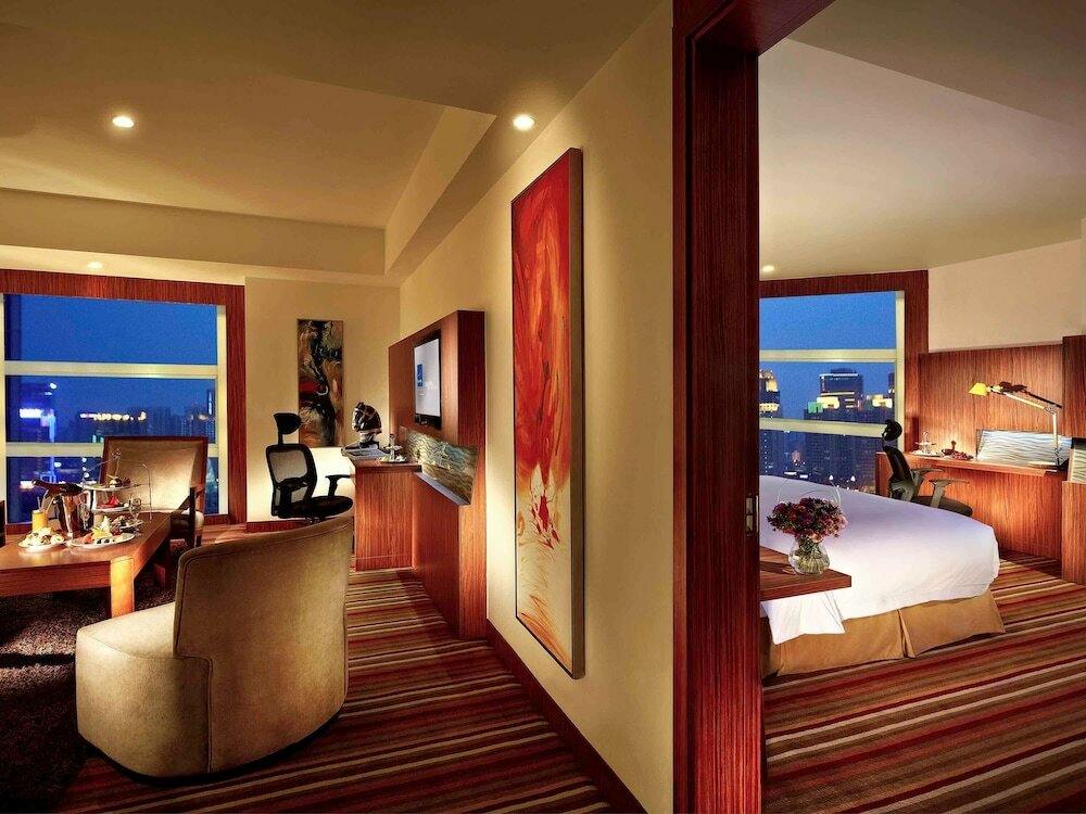 Фото Novotel Zhengzhou Convention Centre Hotel