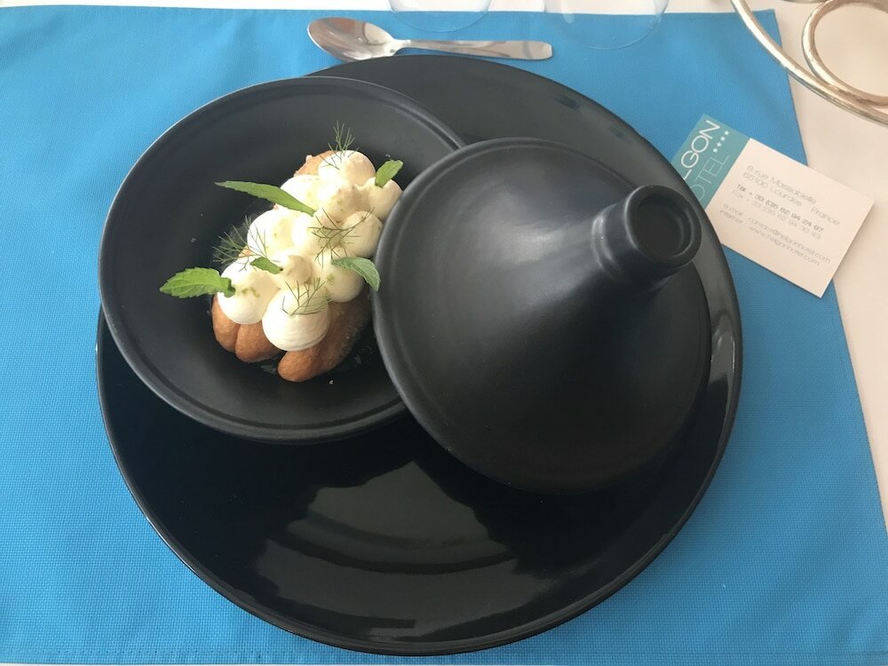 Фото Helgon Hotel – Lourdes Pyrenees