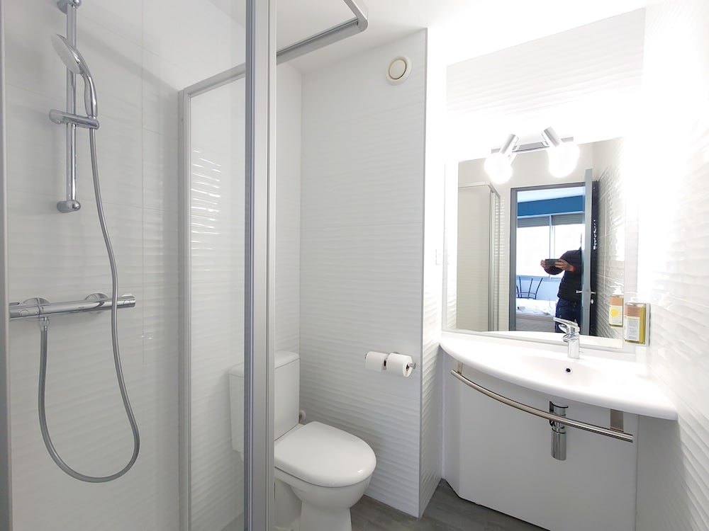 Фото Greet Hotel Grenoble Centre Gare