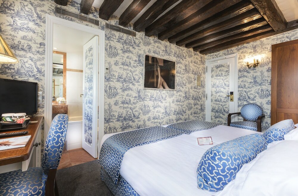 Фото Dauphine Saint Germain