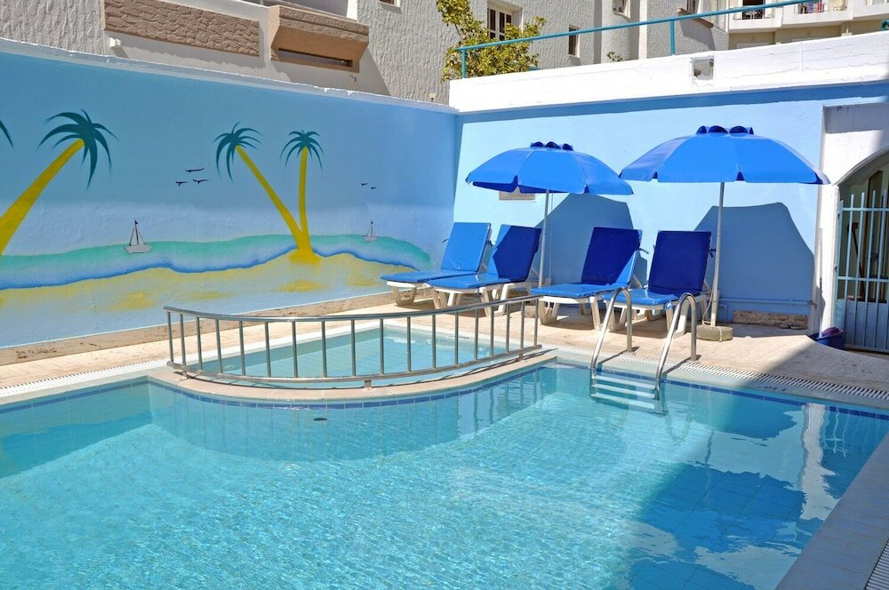 Фото Zephyros Hotel