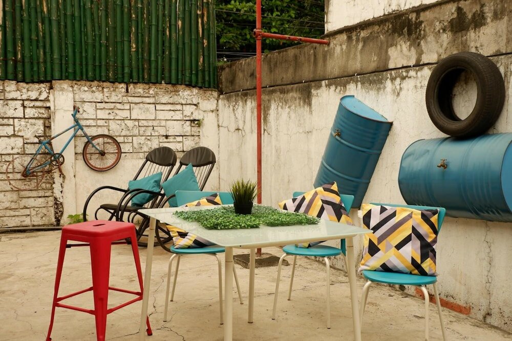 Фото Food District Hostel Cebu Central