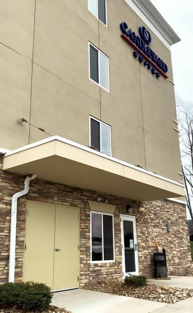 Фото Candlewood Suites Belle Vernon, an Ihg Hotel