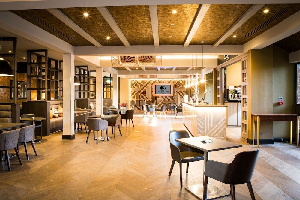 Фото Best Western Plus Moat House Reading