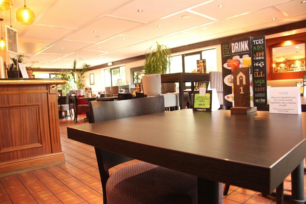 Фото Campanile Milton Keynes