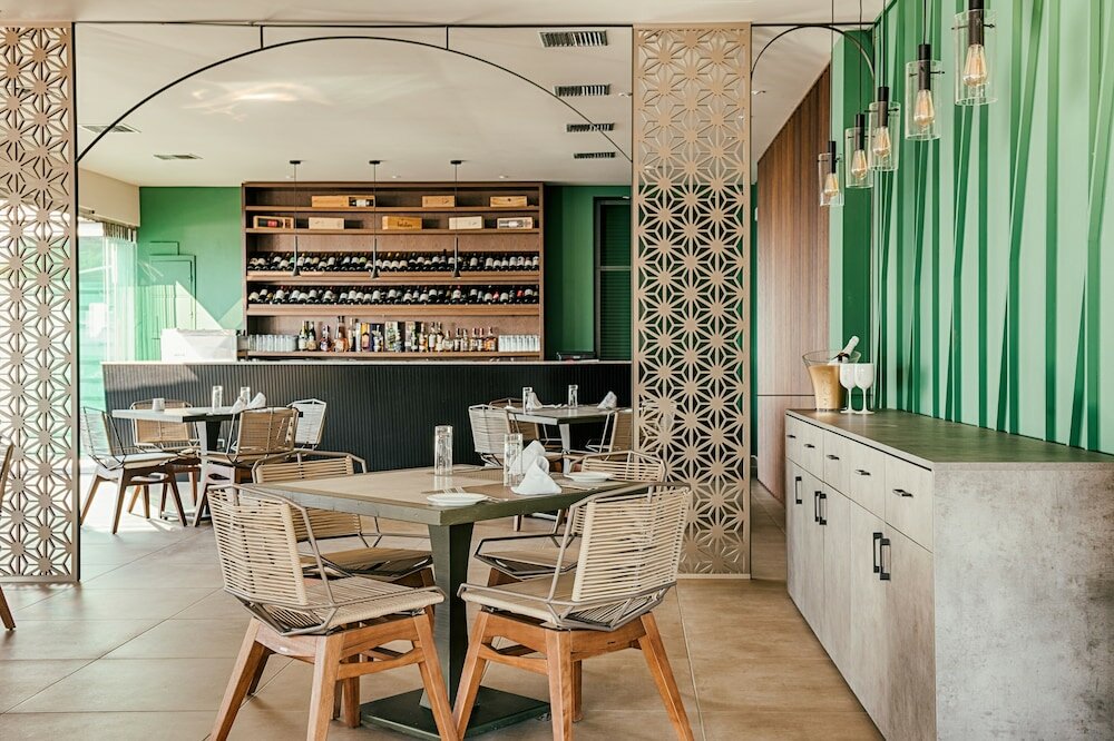 Фото Villa Di Mare Seaside Suites