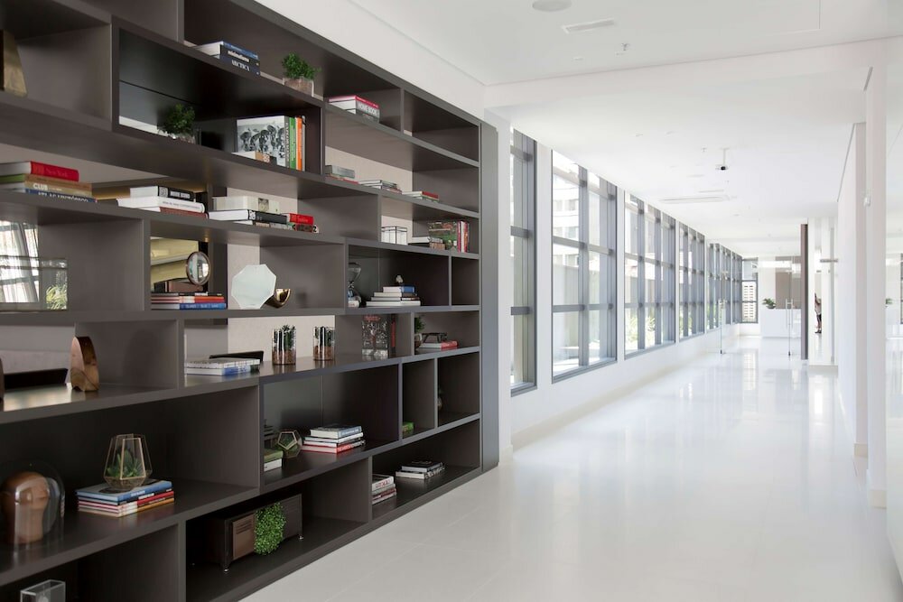 Фото Nh Curitiba The Five