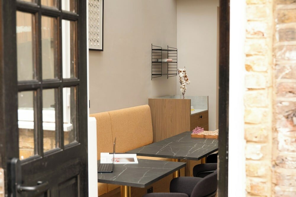 Фото Kensington Suite Hotel