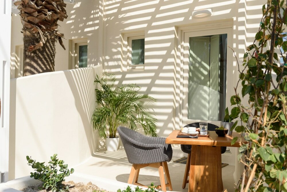 Фото Divelia East