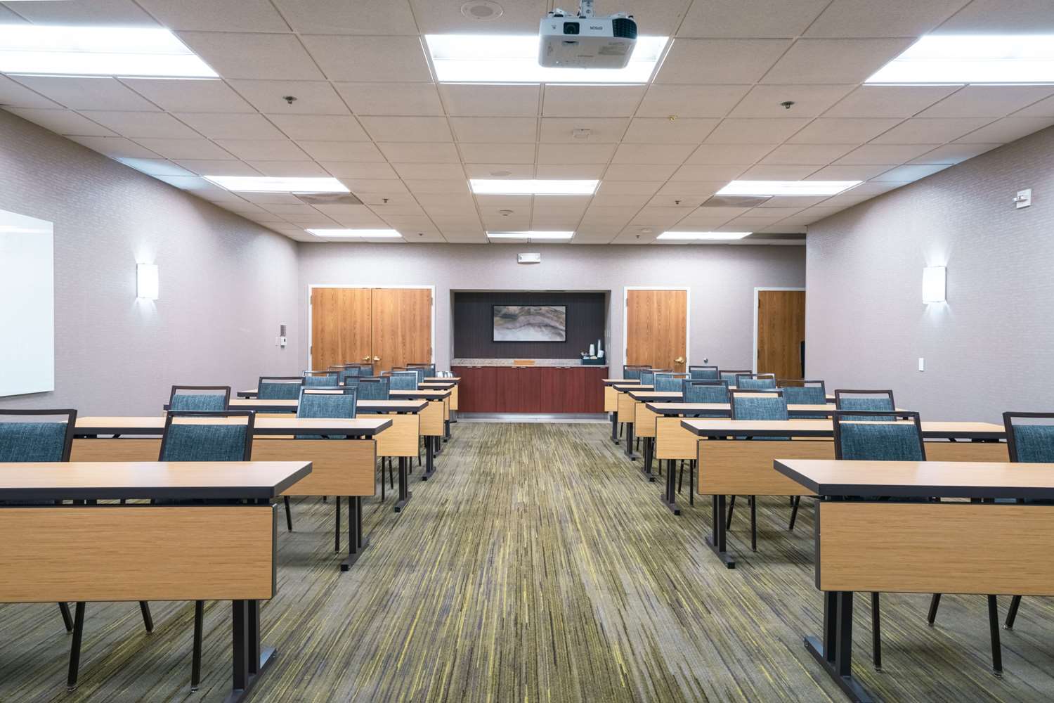 Фото Sonesta Select Camarillo