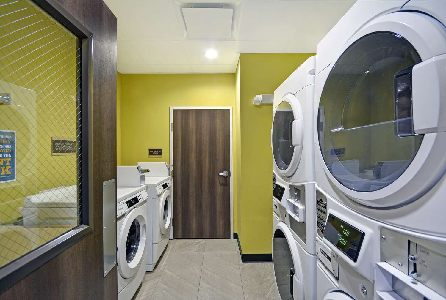 Фото Home2 Suites by Hilton Dallas DeSoto