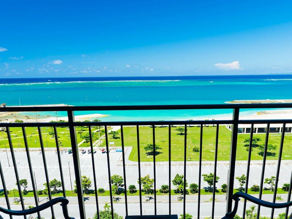 Фото Southern Beach Hotel & Resort Okinawa