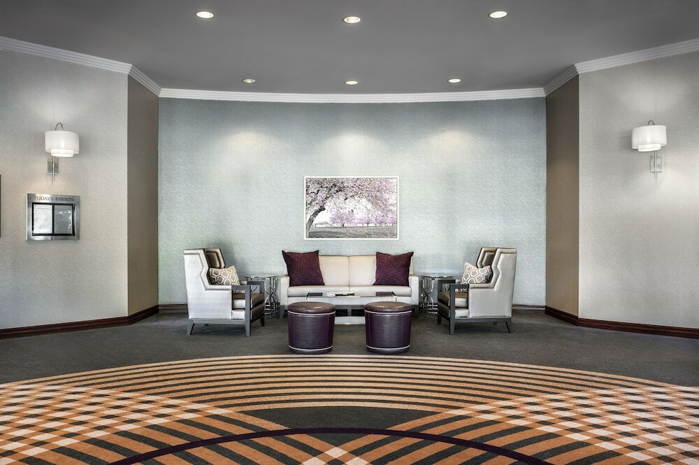 Фото Sheraton Toronto Airport Hotel & Conference Centre