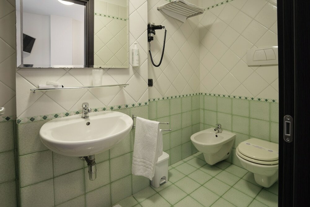 Фото Albergo Ristorante Pizzeria Tonino