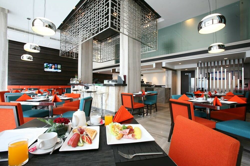 Фото Fx Hotel Metrolink Makkasan