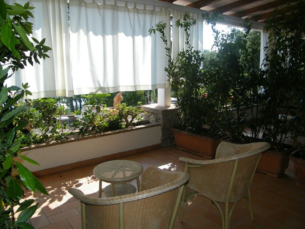 Фото Hotel Villa delle Meraviglie