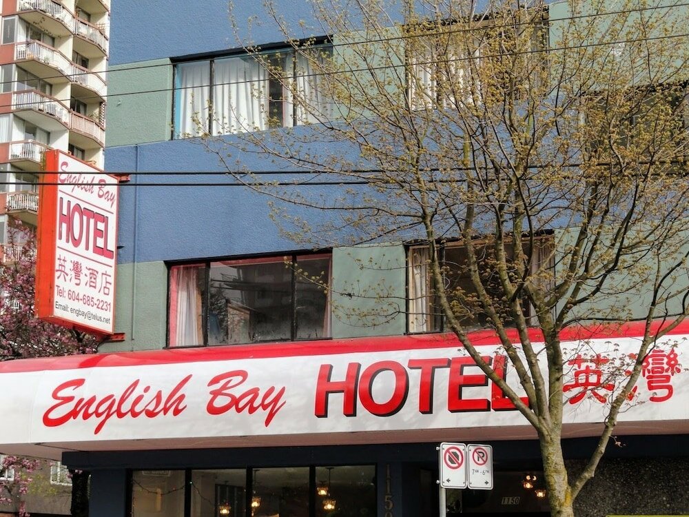 Фото English Bay Hotel