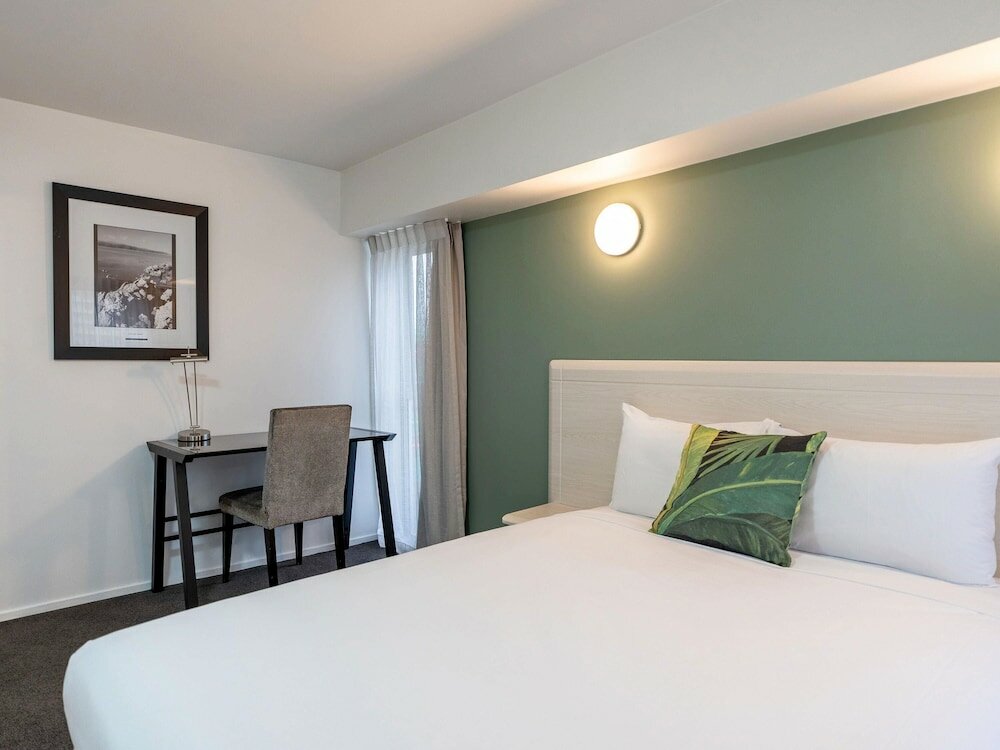 Фото Mercure Wellington Central City Hotel & Apartments