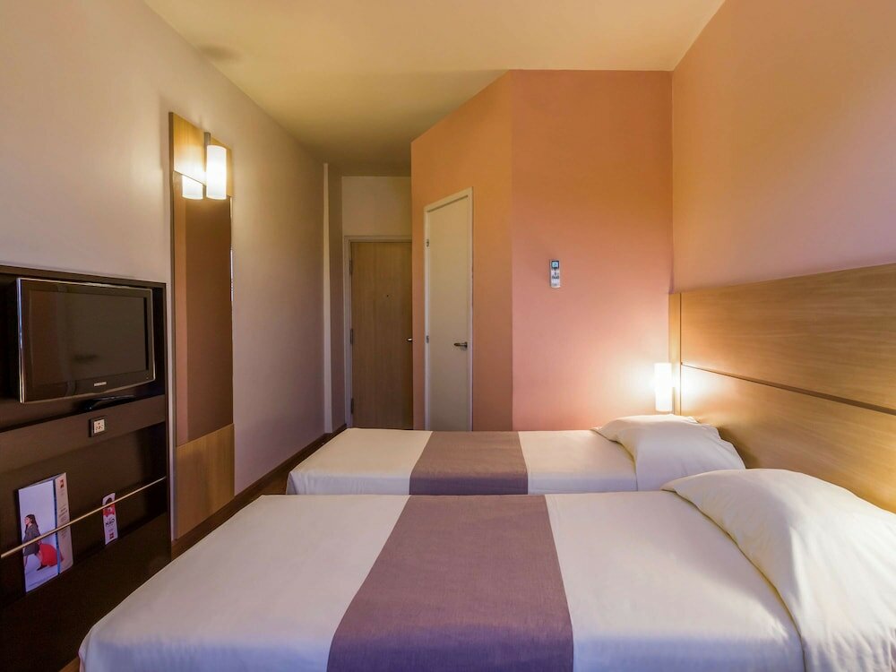 Фото Ibis Jaboticabal