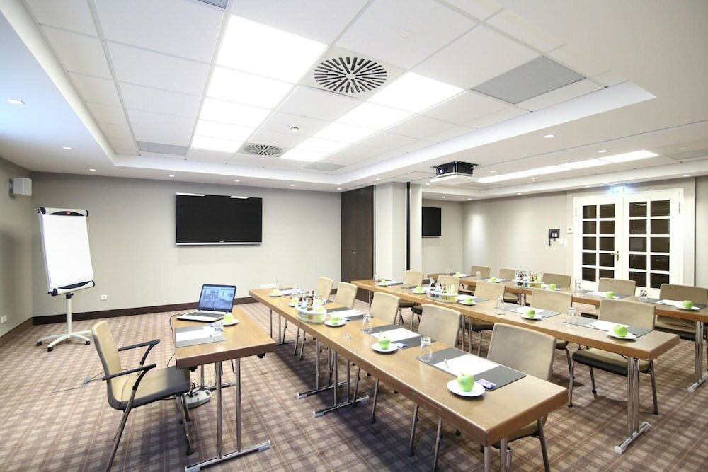 Фото Parkhotel Wittekindshof Dortmund