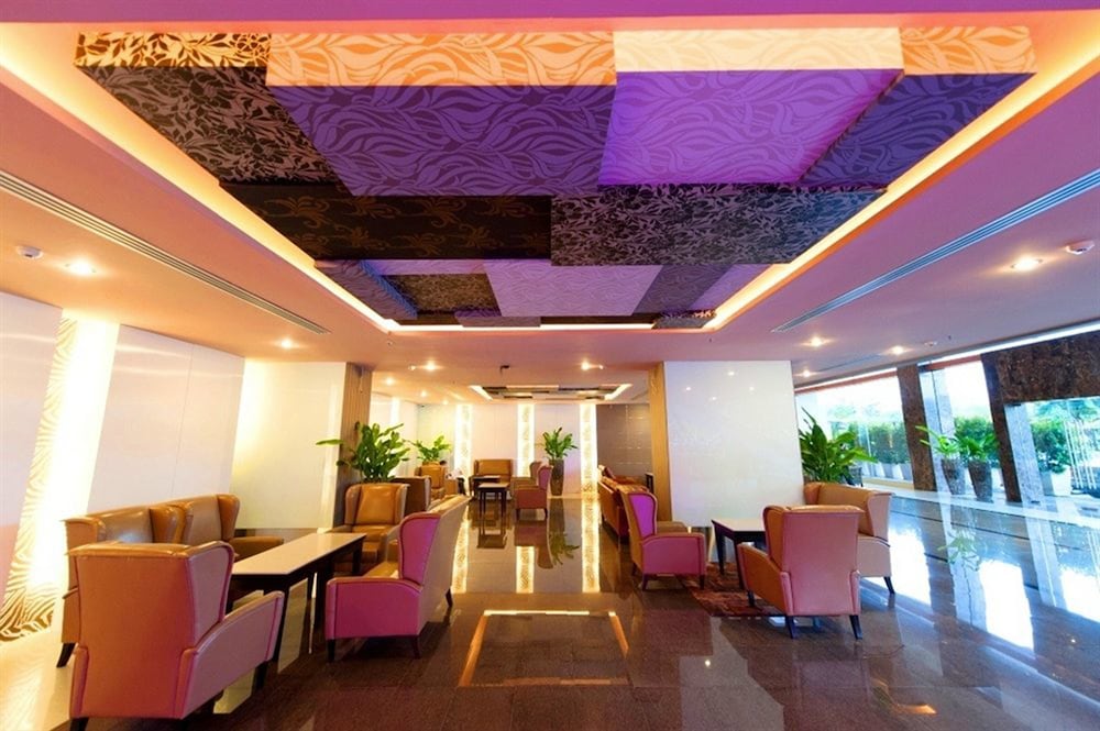 Фото Grand Howard Hotel Bangkok