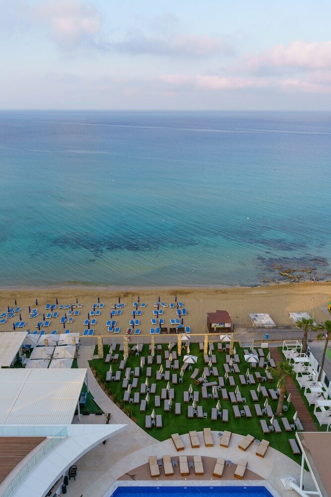 Фото Flamingo Paradise Beach Hotel Adults Only