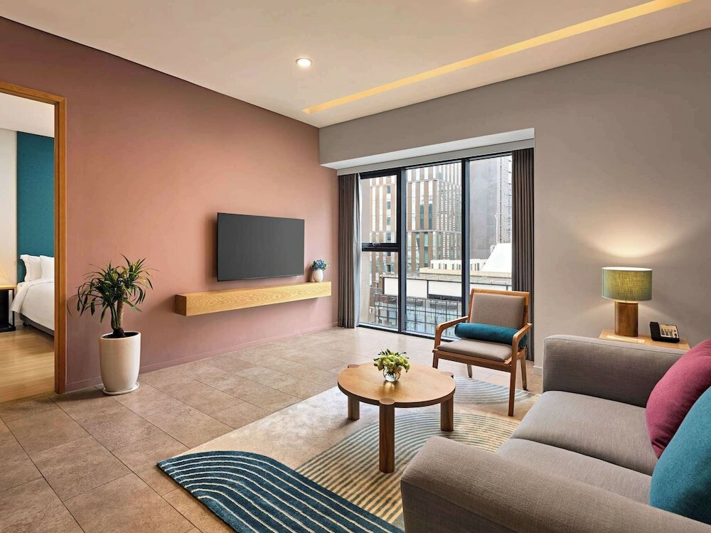 Фото Novotel Living Saigon South