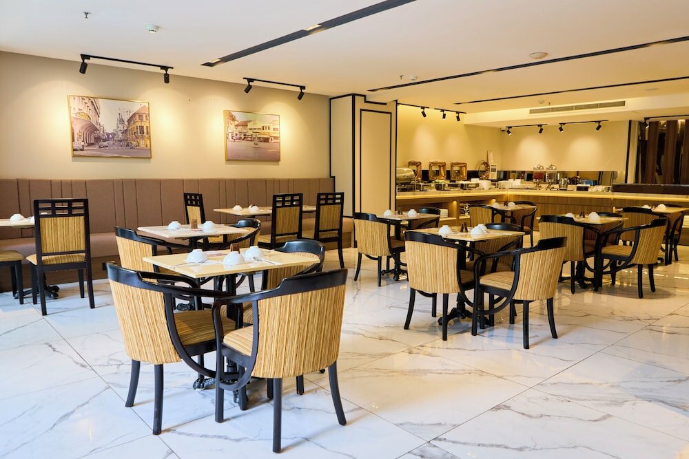 Фото Central Park Saigon Hotel