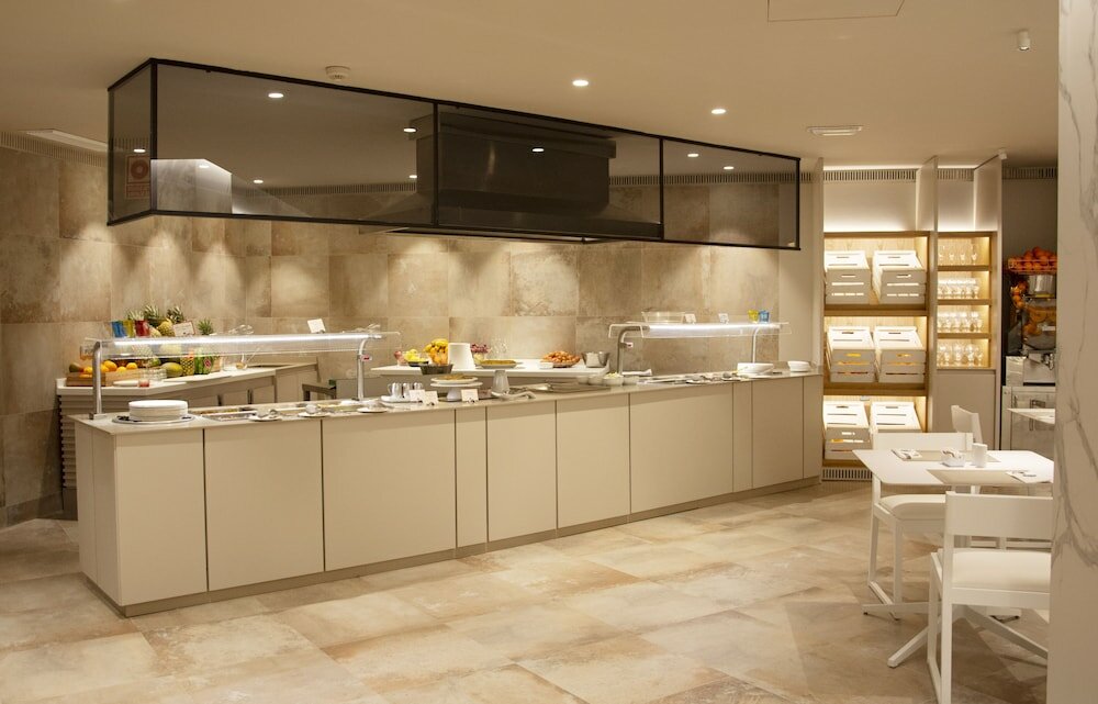 Фото Sh Valencia Palace Hotel