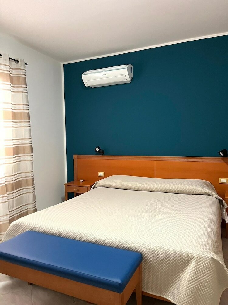 Фото Hotel d'Orleans