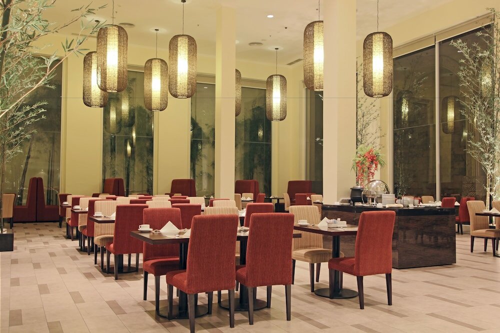Фото Harmoni One Convention Hotel & Service Apartments