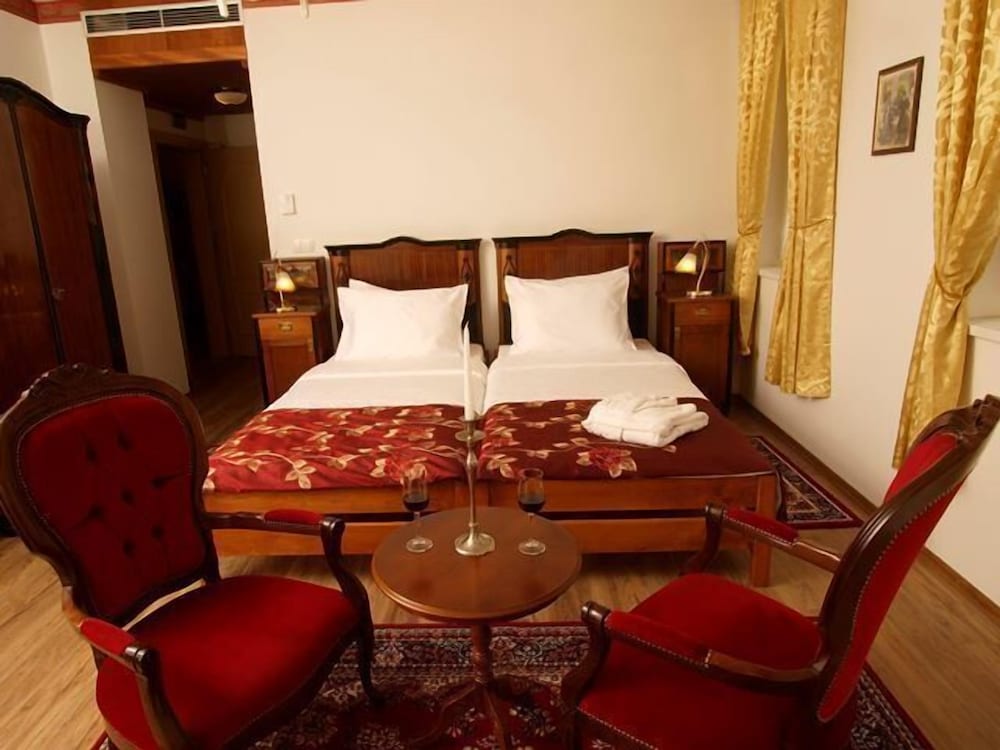 Фото Hotel Puntijar